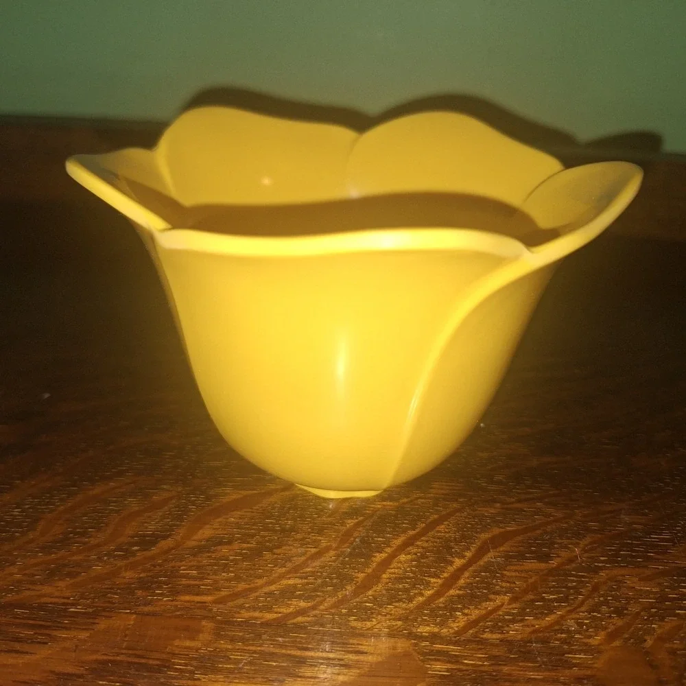 Zak! Designs Yellow Ombre Flower Melamine Nesting Bowls Serving Mixing Set Of 4